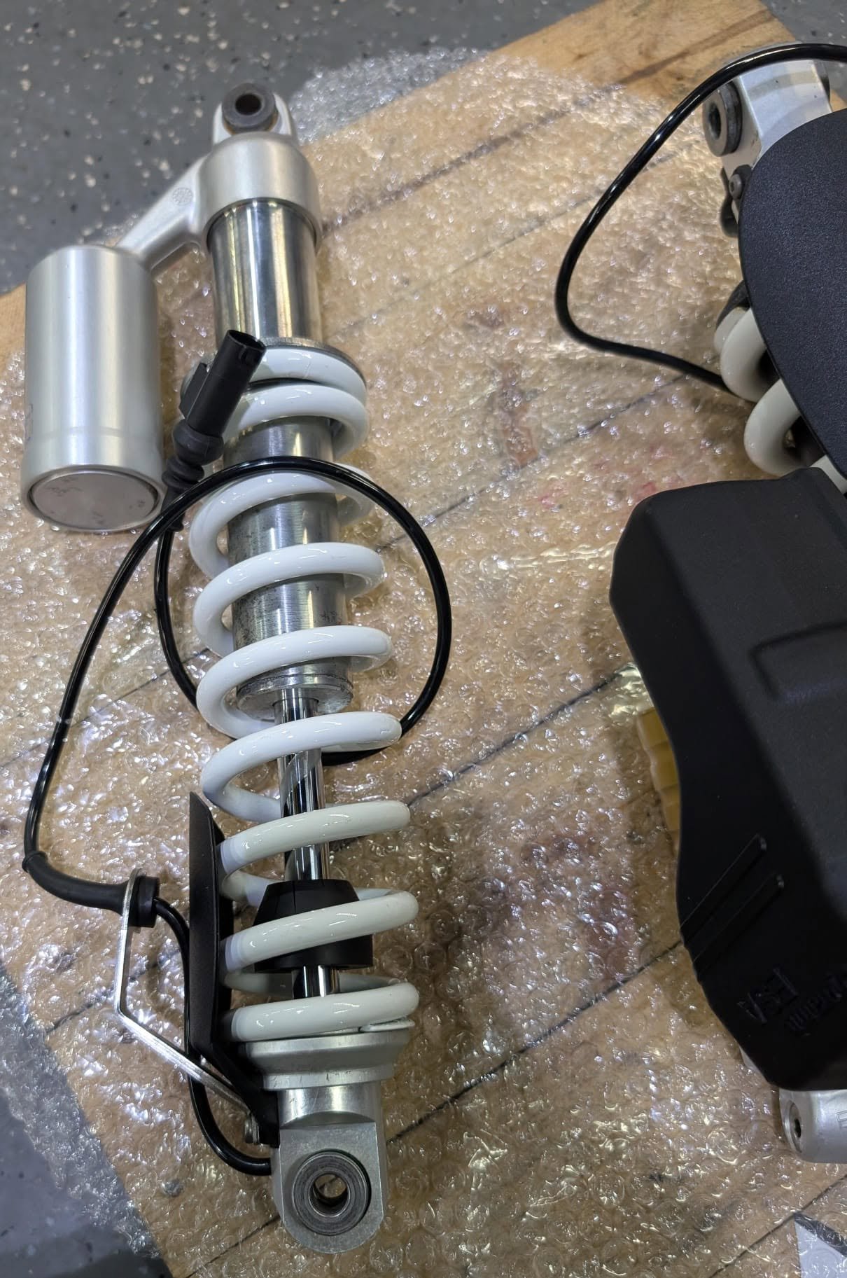 R1200/1250 GS Dynamic ESA Front Shock Absorber for GS