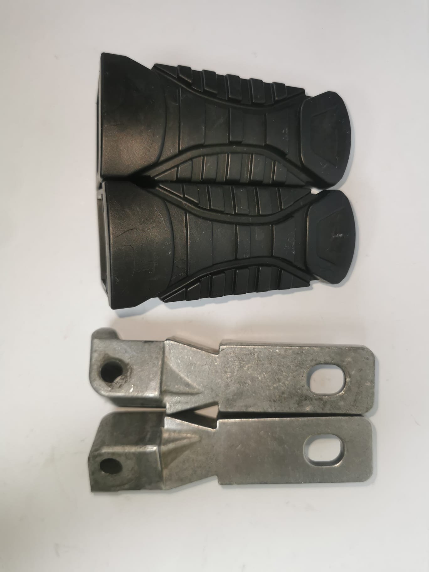 R1200/1250 GS/GSA Foot Peg (Rear)
